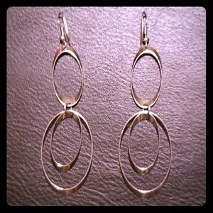 Silvery Oval dangle earrings. Elegant Accessorie
